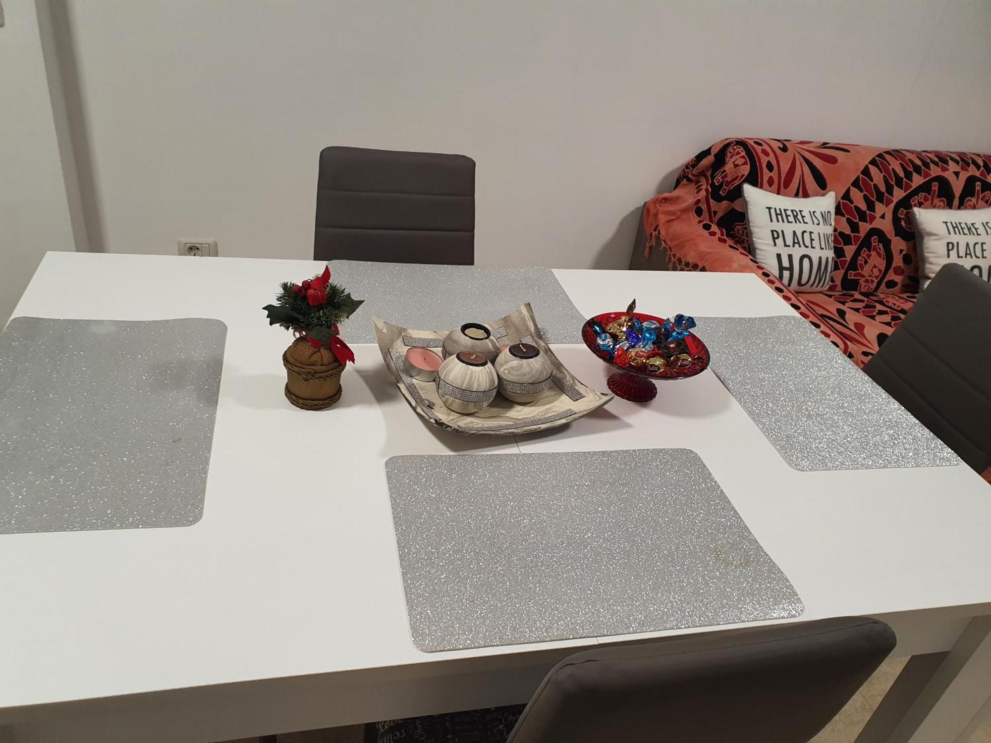 Lar Apartment Focşani Habitación foto